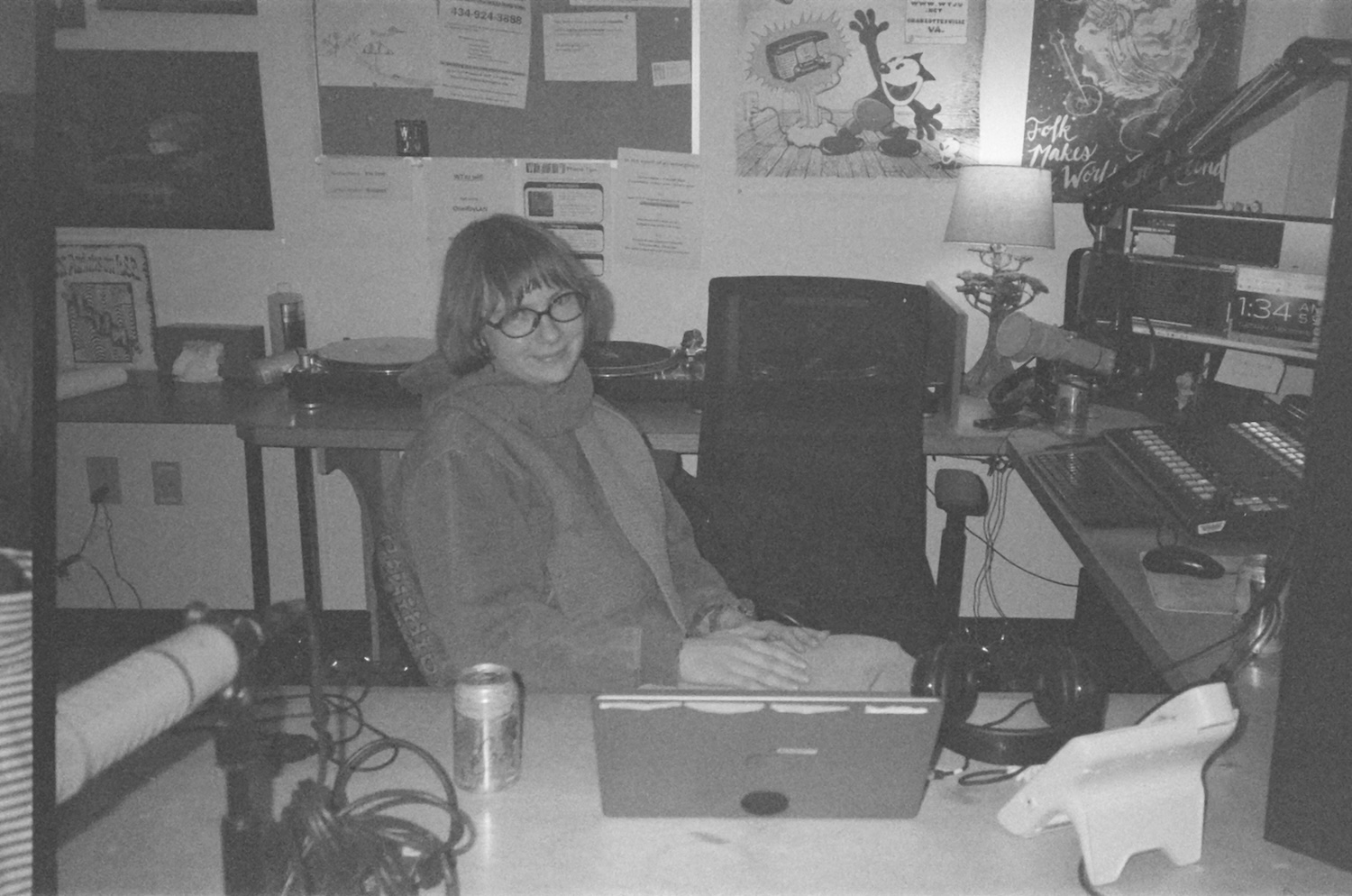 photo of cy at the WTJU studio, taken by Lucas